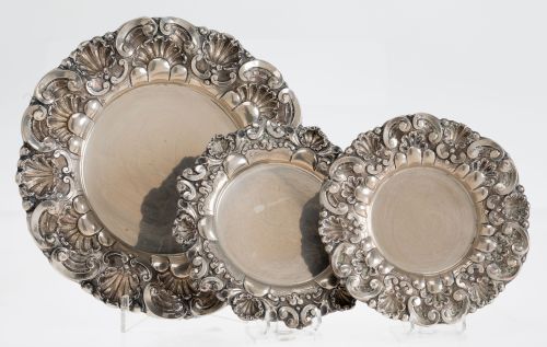 Three circular trays of hallmarked Portuguese silver, Oport