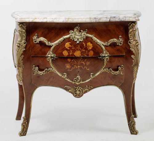 Louis XV style chest of drawers, Spain, 20th century