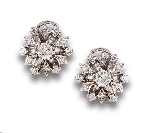 DIAMOND FLOWER EARRINGS, IN WHITE GOLD