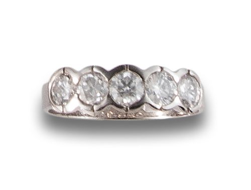 FIVE STONE DIAMOND RING, IN WHITE GOLD