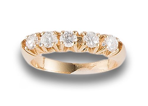 GOLD RING WITH DIAMONDS