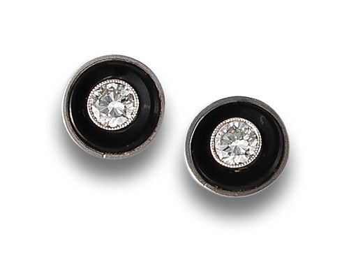 ART DECO HALO EARRINGS WITH DIAMONDS, ONYX AND PLATINUM