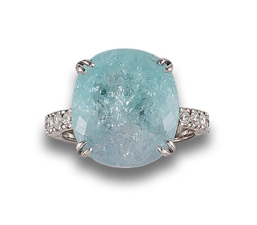 PARAIBA TYPE TOURMALINE AND DIAMONDS RING, IN WHITE GOLD