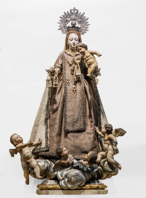 JOSÉ ESTEVE BONET, "Virgen del Carmen", Madera tallada, pol