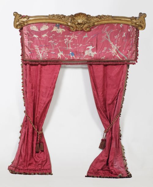 Pair of Elizabethan galleries, Spain, 19th century