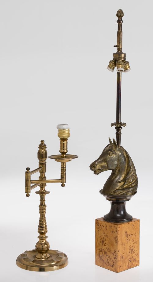 Gilt bronze table lamp in the shape of a horse&#39;s head, 20th