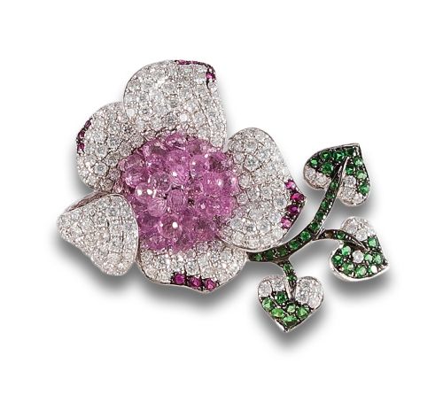 FLOWER RING WITH DIAMONDS, RUBIES, PINK SAPPHIRES AND TSAVO