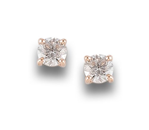 DOLLOWER DIAMOND EARRINGS, IN YELLOW GOLD