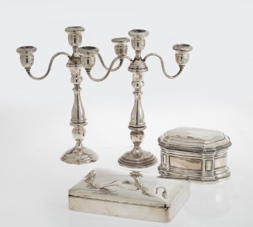 Pair of silver candlesticks, England, 20th century