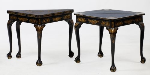 Pair of side tables following English models from the 18th