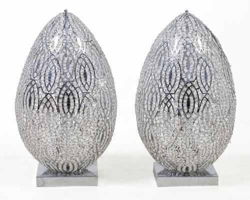 Pair of "Arabesque egg" lamps manufactured by VG design, It