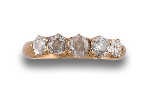 ANTIQUE FIVE STONE DIAMONDS RING, IN YELLOW GOLD