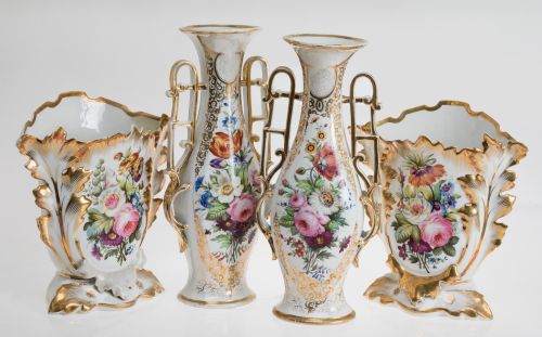 Two pairs of Elizabethan vases, Spain, 19th century