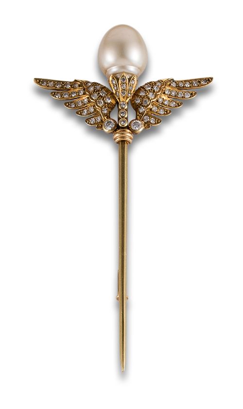 80&#39;S GOLD PIN WITH PEARL AND DIAMONDS