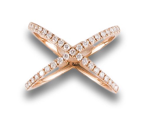 DIAMOND CROSS RING, IN ROSE GOLD