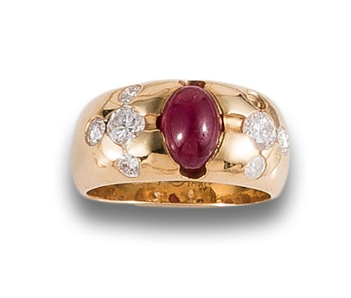 CENTRAL RUBY AND DIAMOND RING, IN YELLOW GOLD