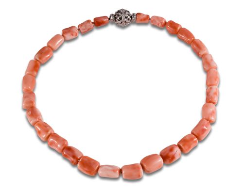 CORAL CHOKER