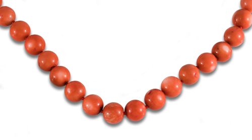 CORAL AND WHITE GOLD NECKLACE