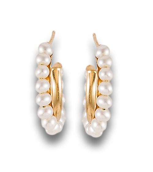 HOOP EARRINGS WITH LITTLE PEARLS AND YELLOW GOLD