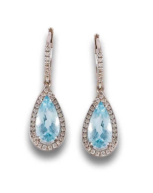 GOLD EARRINGS WITH AQUAMARINES AND DIAMONDS