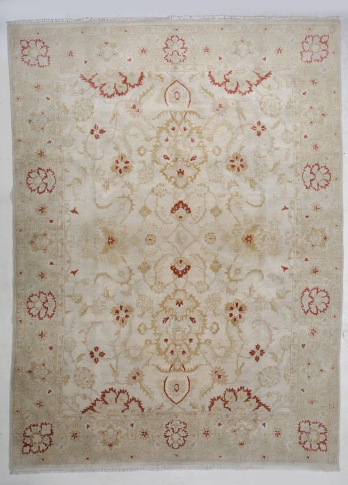 Hand knotted Persian Zigler wool rug, 20th century