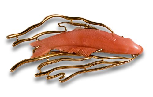 SIMILAR CORAL AND YELLOW GOLD FISH BROOCH