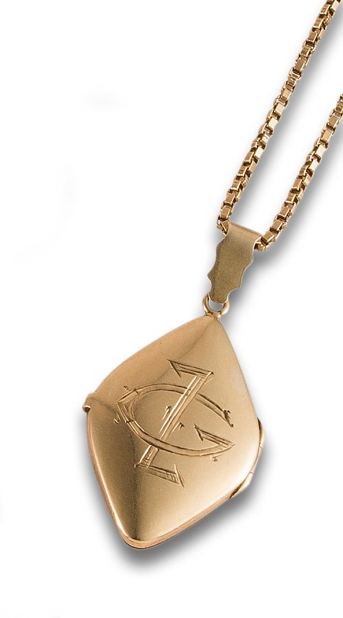 PHOTO FRAME PENDANT WITH CHAIN ​​IN YELLOW GOLD