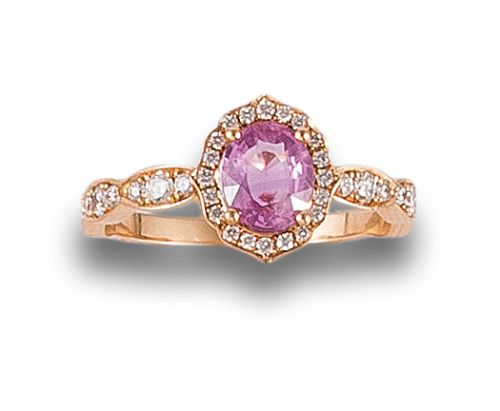 ROSE GOLD RING WITH SAPPHIRE AND DIAMONDS