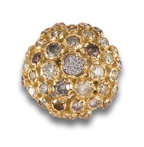 GOLD RING WITH FANCY DIAMONDS