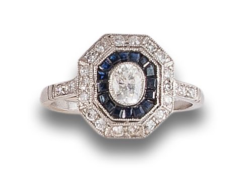 ART DECO STYLE RING IN PLATINUM WITH DIAMONDS AND SAPPHIRES