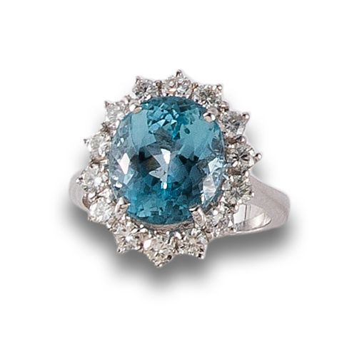 AQUAMARINE AND DIAMONDS ROSETTE RING, IN WHITE GOLD