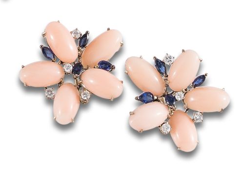 ANGEL SKIN CORAL, SAPPHIRE AND DIAMOND FLOWER EARRINGS IN W