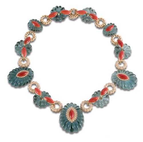 COLLAR DE DIAMANTES, CORAL Y CUARZOS, EN ORO AMARILLO