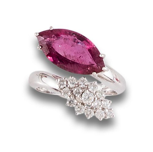 BYPASS TOURMALINE AND DIAMONDS RING, IN WHITE GOLD