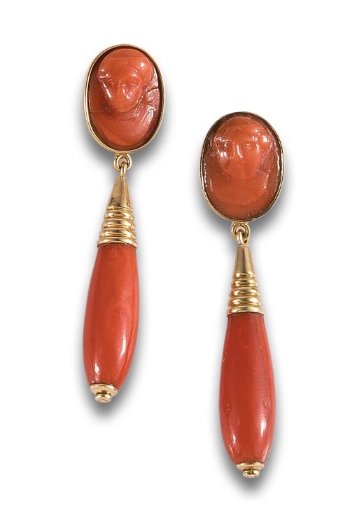 GOLD AND CORAL EARRINGS