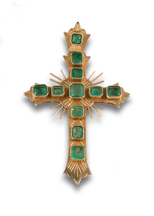 COLGANTE CRUZ DE ESMERALDAS Y ORO AMARILLO