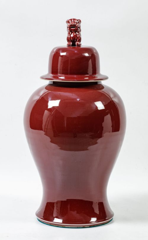 Jar with oxblood lid following Chinese models, 20th century