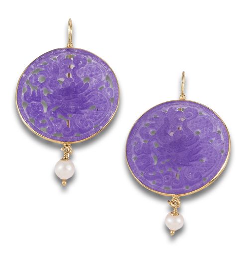 LAVENDER JADE PLATED DANGLE EARRINGS, PEARLS, IN GOLD PLATE