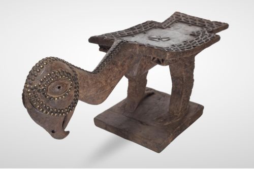 Imbangala bird-shaped stool, Angola, c. 1970