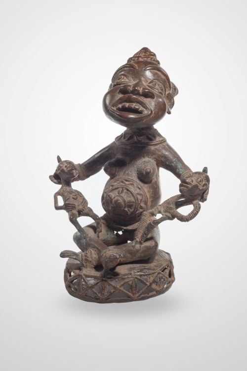 Bronze motherhood Bamoun, Cameroon, c. 1980