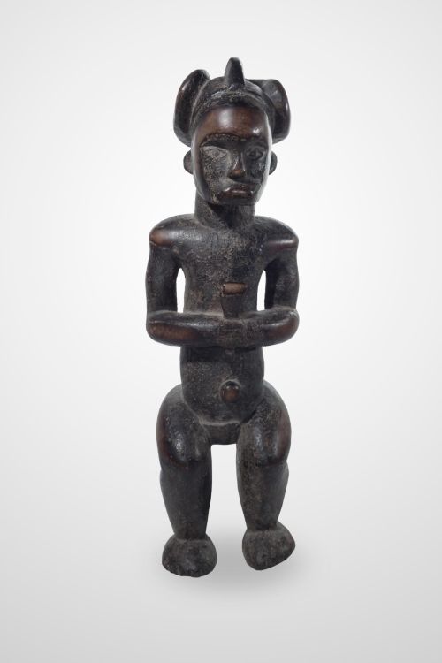 Fang Olamzé reliquary guardian statue, Cameroon, c. 1960