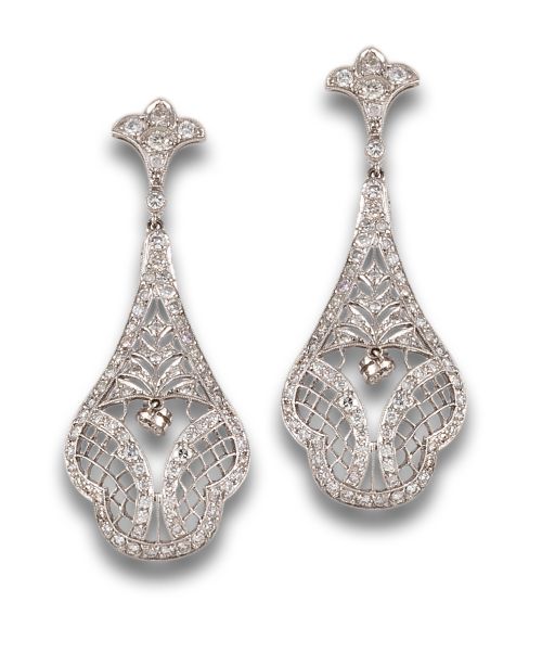 PENDIENTES LARGOS, ESTILO BELLE EPOQUE, DE DIAMANTES, EN PL