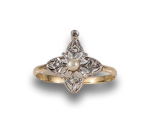 FLOWER RING, ANTIQUE STYLE, WITH DIAMONDS AND PEARLS, IN YE