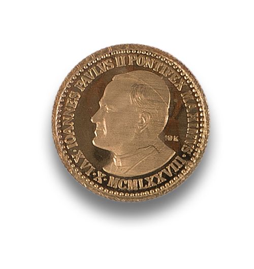 COMMEMORATIVE COIN JOHN PAUL II IN YELLOW GOLD