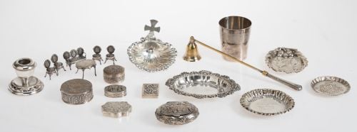 Lot of hallmarked silver from different manufactures