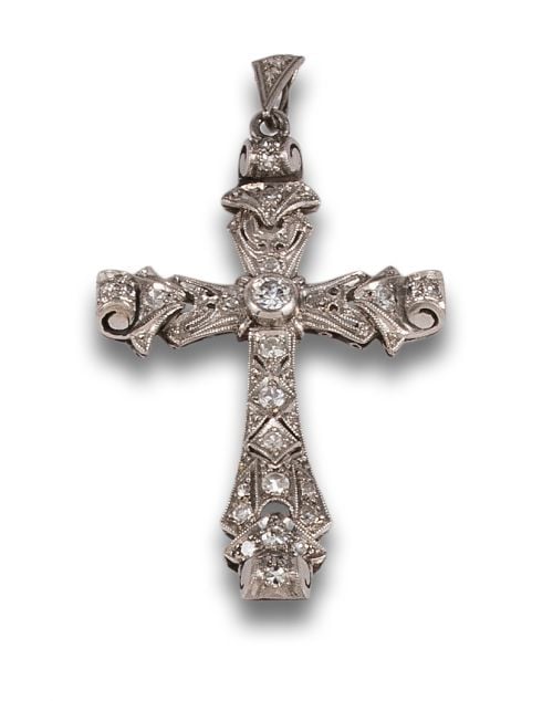 DIAMOND AND PLATINUM CROSS PENDANT