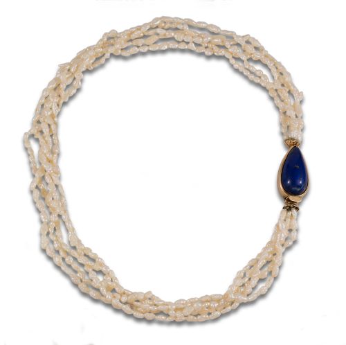 RIVER PEARL NECKLACE WITH GOLD AND LAPIS LAZULI CLASP