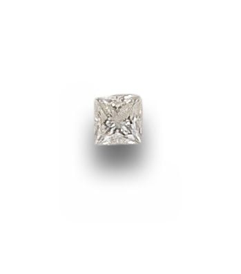 DIAMANTE, TALLA PRINCESA DE 0.40 CT.