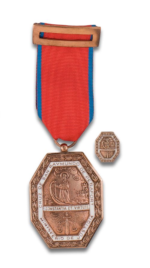 MEDAL OF MERIT FOR JUSTICE BRONZE CATEGORY IN METAL WITH EN