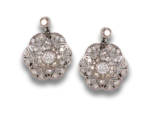 ANTIQUE STYLE DANGLE ROSETTE DIAMONDS EARRINGS IN PLATINUM